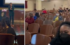 aoc small crowd size.jpg