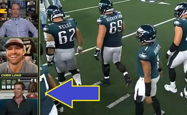 eli manning double bird
