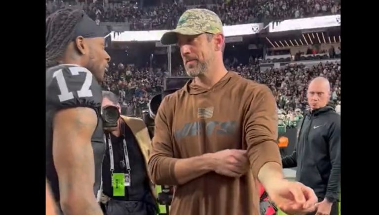 Aaron Rodgers Just Laid Out A Timeline For His Return to the Jets: Too Soon?