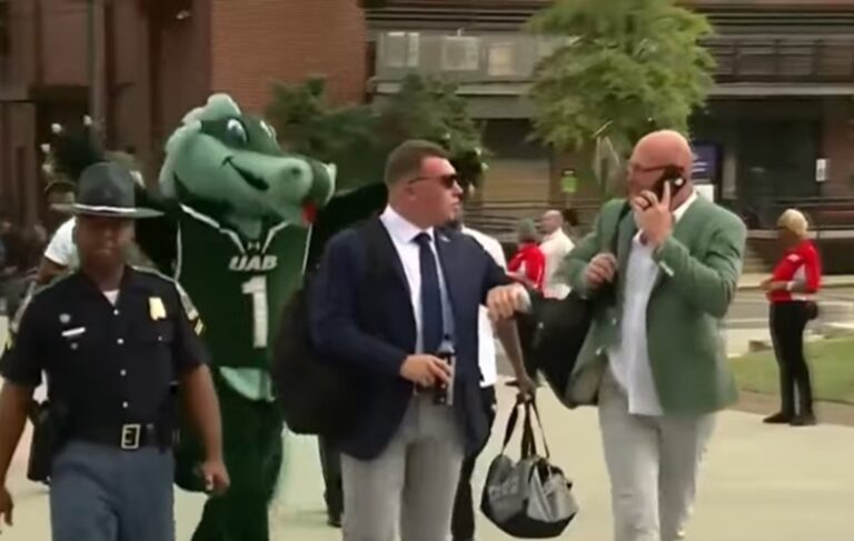 Trent Dilfer, the “worst coach in America,” got fired